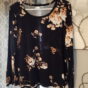 Maurices 24/7 long sleeve shirt